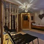 Kleines Zirbelhotel - üf