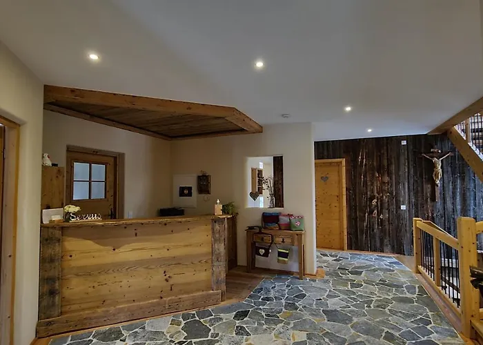 Kleines Zirbelhotel - Uef Hotell Oberammergau