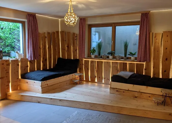 Hotell Kleines Zirbelhotel - Uef Oberammergau