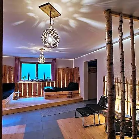 מלון Kleines Zirbelhotel - Uef אוברמרגואה